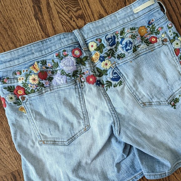 Pilcro and the Letterpress Pants - Anthropologie pilcro and letterpress W Floral Embroidered Denim Blue Jean Shorts